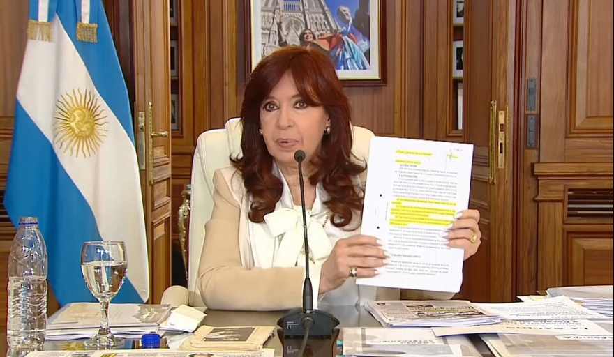 CFK le respondió a Milei luego de su entrevista