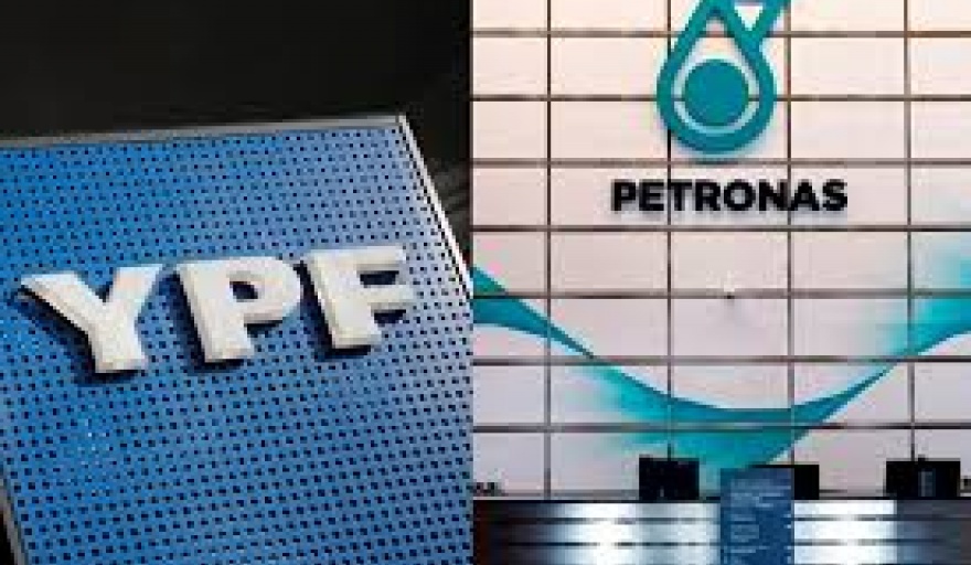 En los próximos días Petronas decidirá si encara o no el proyecto de construcción de la planta GNL junto con YPF en Punta Colorada.