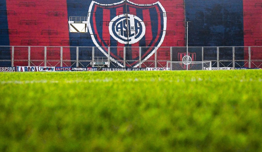 San Lorenzo fue inhibido por la FIFA