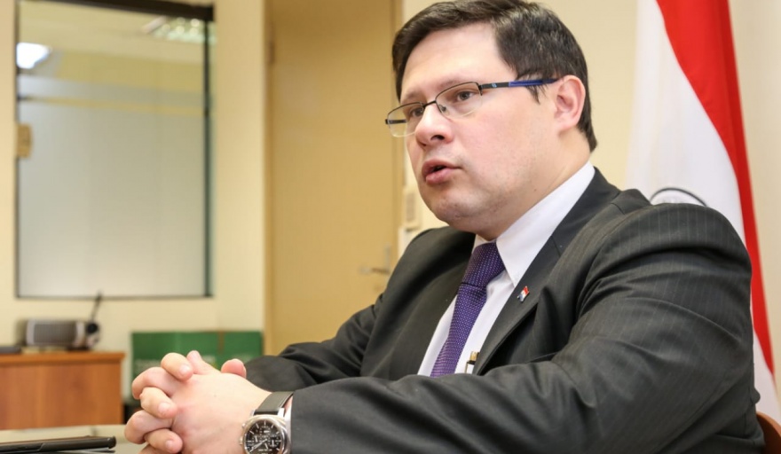 Oscar Orué: cuando Kueider entró a Paraguay "dijo que era un senador oficialista"