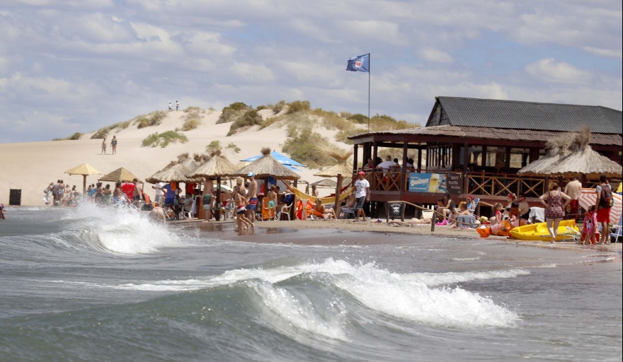 Verano 2025: el turismo local se prepara para una temporada desafiante