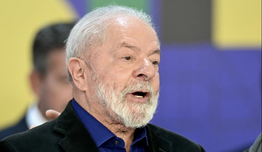 Lula fue operado de urgencia por una hemorragia intracraneal