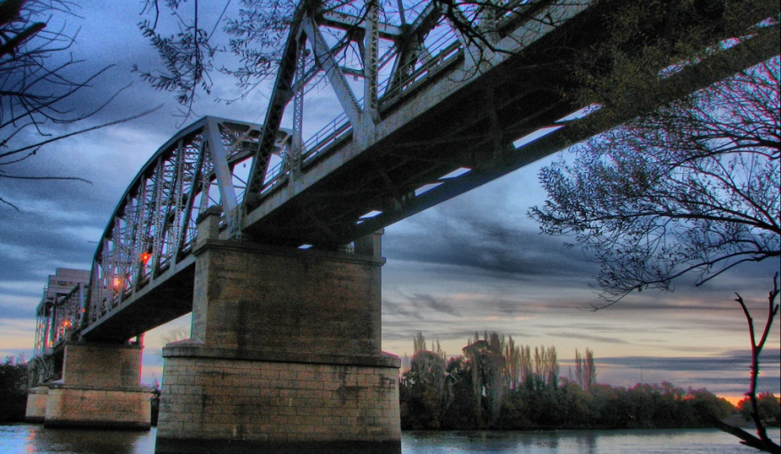 El Puente Ferrocarretero: un símbolo de integración y patrimonio patagónico