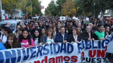 Paro universitario en Neuquén y Río Negro: una agenda de protestas activas durante todo un mes