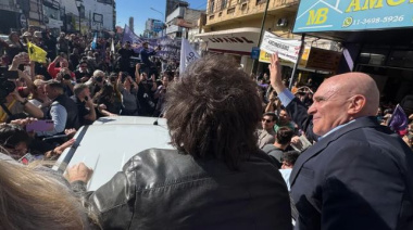 Tras los incidentes en Lomas de Zamora, Milei responsabilizó a “los kukas tira piedras” y llamó a votar contra el kirchnerismo