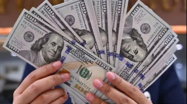 Crece la presión sobre el dólar tras la derrota de LLA: algunos bancos ya lo venden a $1.470, un 7% más que el viernes