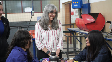 Adriana Serquis recorre Río Negro y suma apoyos para su candidatura por Fuerza Patria
