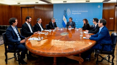 Petroleras acordaron una suba de hasta el 4% mensual