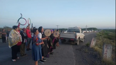 Vecinos de Añelo y comunidades mapuches bloquean el acceso a Vaca Muerta