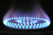 El gobierno anunciará el aumento del 300% en la tarifa del gas natural esta semana