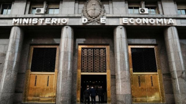 El Tesoro solo logró renovar el 45,7% de su deuda y liberó más de $2 billones