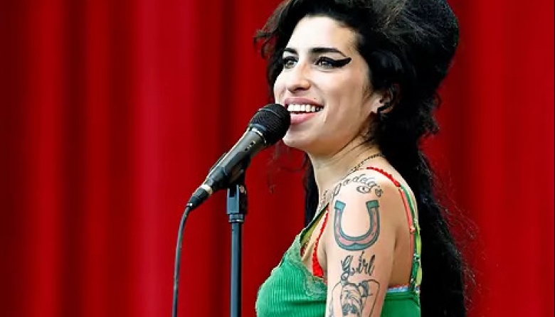 Amy Winehouse: "in her words", se publicará un libro inédito con notas, poemas y fotografias de la artista