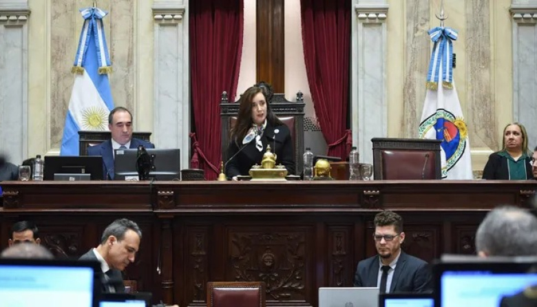 Revés para Milei: el Senado sancionó por unanimidad el aumento de haberes, un bono extra y la moratoria