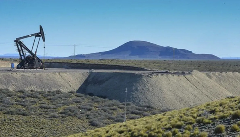 Chubut avanza en su “Vaca Muerta del sur”: autorizan cuatro nuevos pozos shale en la formación D-129