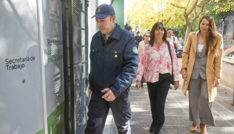 Paritaria docente: la Unter reclama un salario base de $1,4 millones y anuncia paros