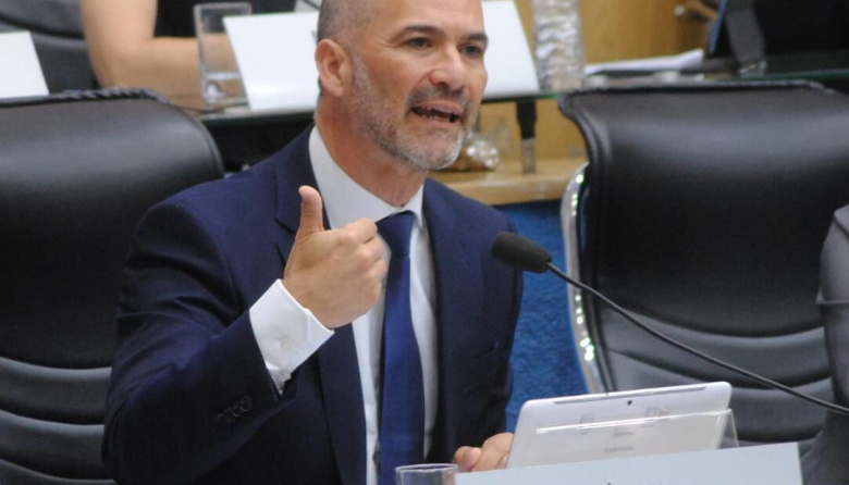 Proponen priorizar a docentes rionegrinos en el acceso a cargos