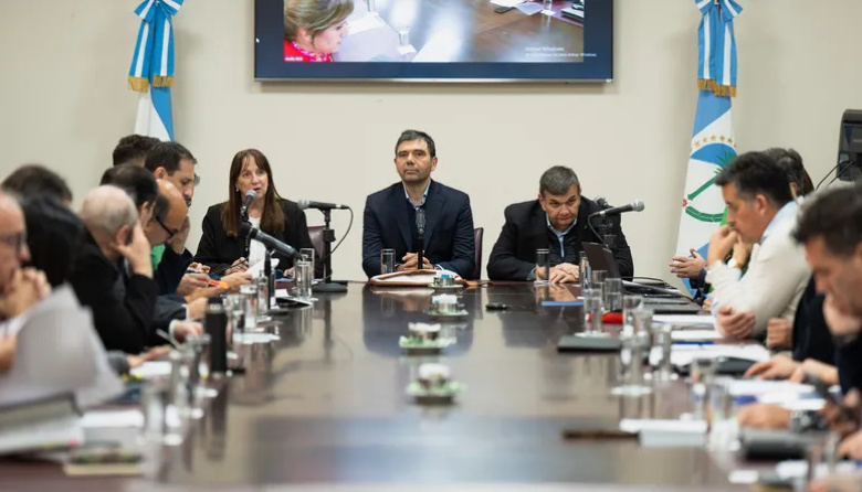 Cruce en la Legislatura de Neuquén por el régimen de regalías para el GNL