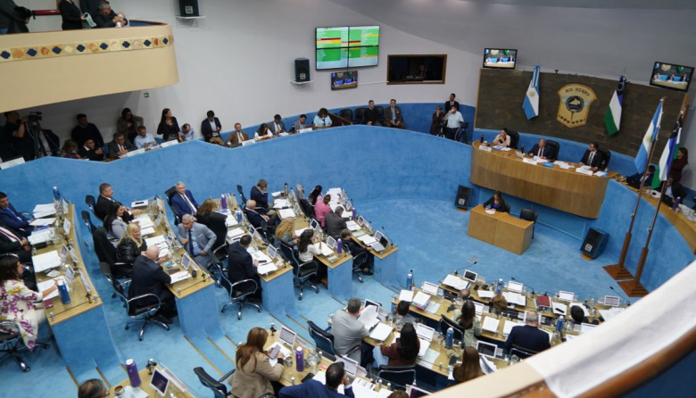 Buscan evitar el cajoneo de proyectos opositores