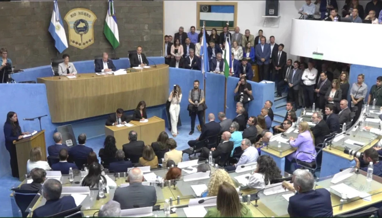 Pase a planta, nuevas tasas y control de Bustillo: la Legislatura define una sesión clave