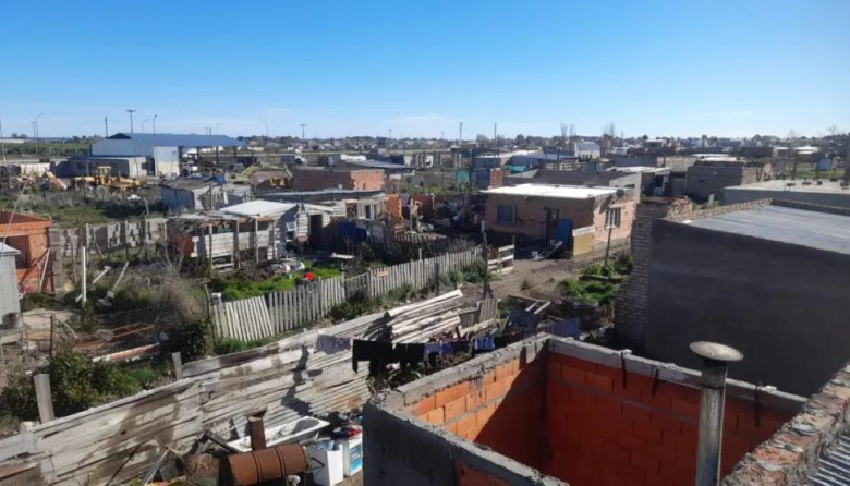 Toma Perón en Viedma: 34 familias notificadas y el temor a un desalojo