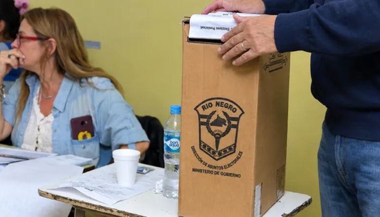 Elecciones constituyentes en Bariloche: cerraron las listas y habrá 13 espacios