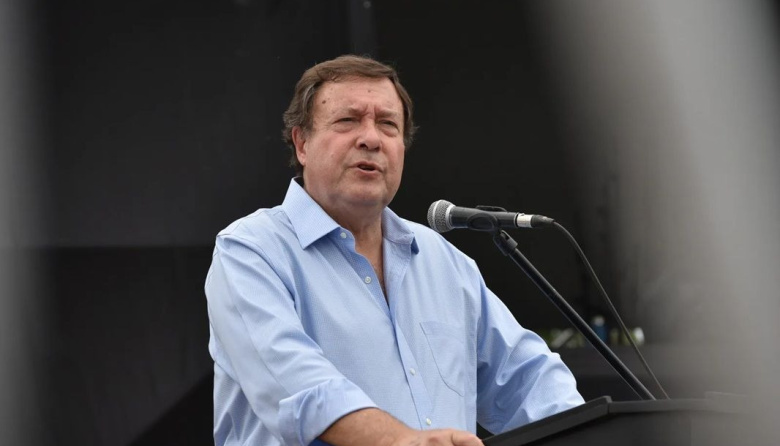 Weretilneck se mete en la “tercera posición” de los gobernadores para 2027