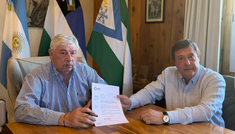 Plan Platita: Weretilneck anunció $1.400 millones para el vertedero de Bariloche antes de las elecciones