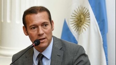 Omar Gutiérrez dispuso un "perdón" financiero para deudas municipales