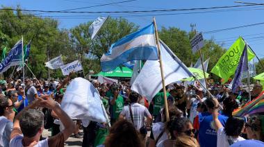 Gremios y organizaciones sociales movilizan en las principales ciudades de Río Negro