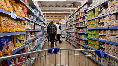 La inflación de junio fue del 1,6% y acumuló 15,1% en el primer semestre, según el INDEC