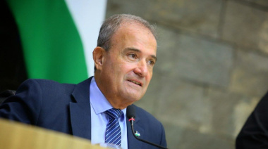 Pedro Pesatti vuelve a desmarcarse del oficialismo y propone unificar las elecciones en una sola jornada