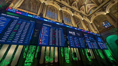 Las bolsas de Europa y Asia profundizan su caída mientras el petróleo supera los US$100 por la tensión en Medio Oriente