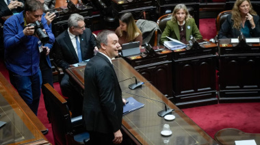 Adorni respondió en el Congreso por su patrimonio, los viajes y el caso Grandio