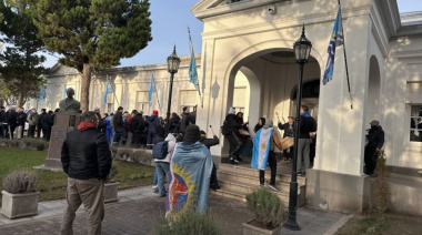 Santa Cruz hizo su última oferta salarial a Seguridad