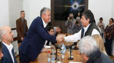 Neuquén firmó un acuerdo salarial con ATE y UPCN que incluye subas por IPC y bonos
