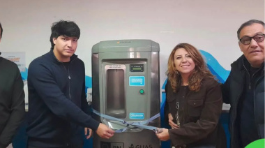 Tania Lastra inauguró un termo mientras Función Pública acumula reclamos de estatales