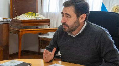 Avanza la revocatoria contra Román: buscan 4.600 firmas para llevarlo a referéndum
