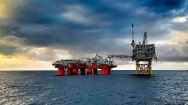 Malvinas: Navitas busca reemplazar a dos contratistas tras la presión argentina