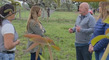 Soria recorrió el Valle Inferior con una agenda política y productiva