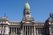 La oposición no logró quórum en Diputados para debatir la derogación del decreto de deuda