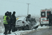 Abrazo simbólico en Catriel: la comunidad exige justicia y obras tras la tragedia en la Ruta 151