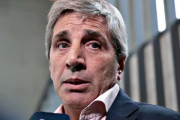 Caputo enfrenta vencimientos por $23 billones en agosto: el gran reto de refinanciar deuda en pesos