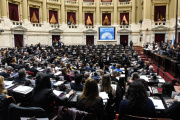 Cámara de Diputados: jornada frenética entre vetos, jubilaciones y madrugada de decisiones