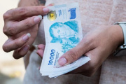 Septiembre llega con aumentos en nafta, transporte, servicios y más