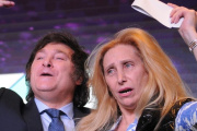 Crisis en el Gobierno: el escándalo por coimas paraliza la gestión y desata internas a días de las elecciones