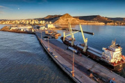Chubut endureció las reglas para operar en puertos y exigirá avales financieros