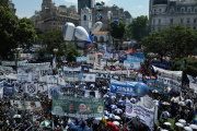 La CGT marcha a Plaza de Mayo y el Gobierno prepara un fuerte operativo de seguridad