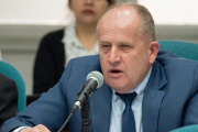 Santa Cruz: otra salida golpea al bloque de Claudio Vidal