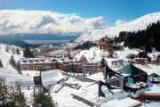 Bariloche debatió el futuro del Cerro Catedral entre inversiones, turismo y alertas ambientales