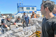 Torres enfrenta presión empresaria por la crisis pesquera en Chubut